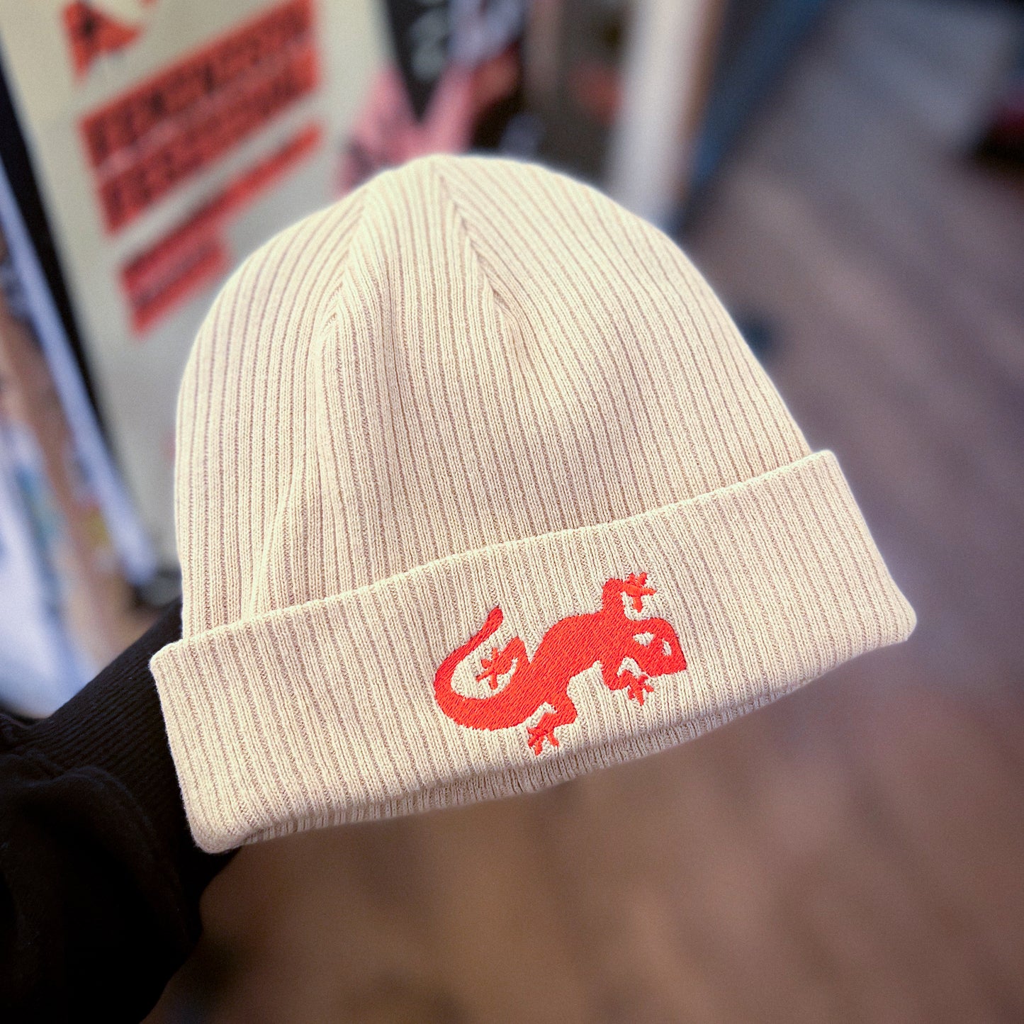 GECKO beanie /sand/