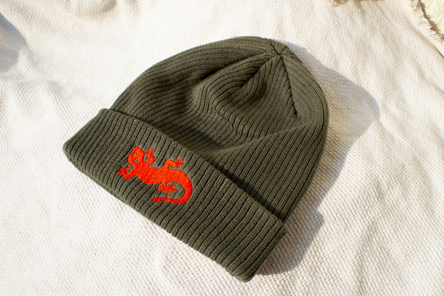 GECKO beanie /olive green/
