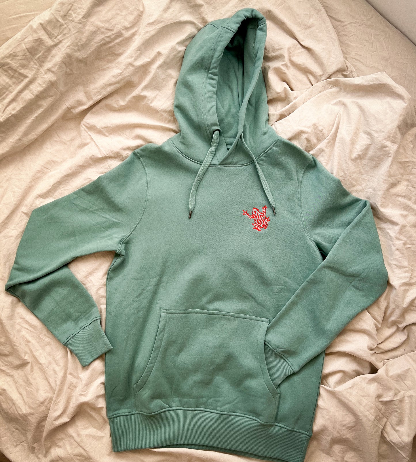 DART FROG unisex hoodie /sage green/