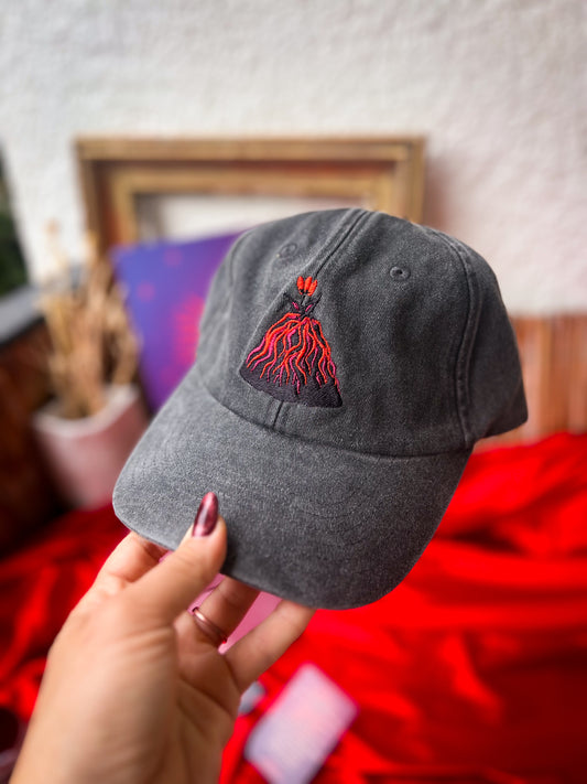 VOLCANIC BLOOMING bluncap /dusty black/