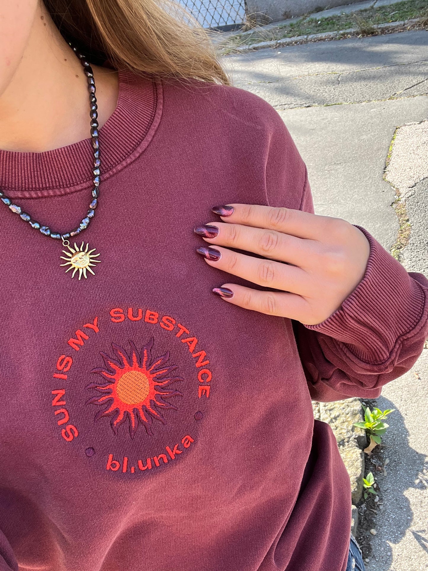 SUN IS MY SUBSTANCE unisex sweat /dusty red/