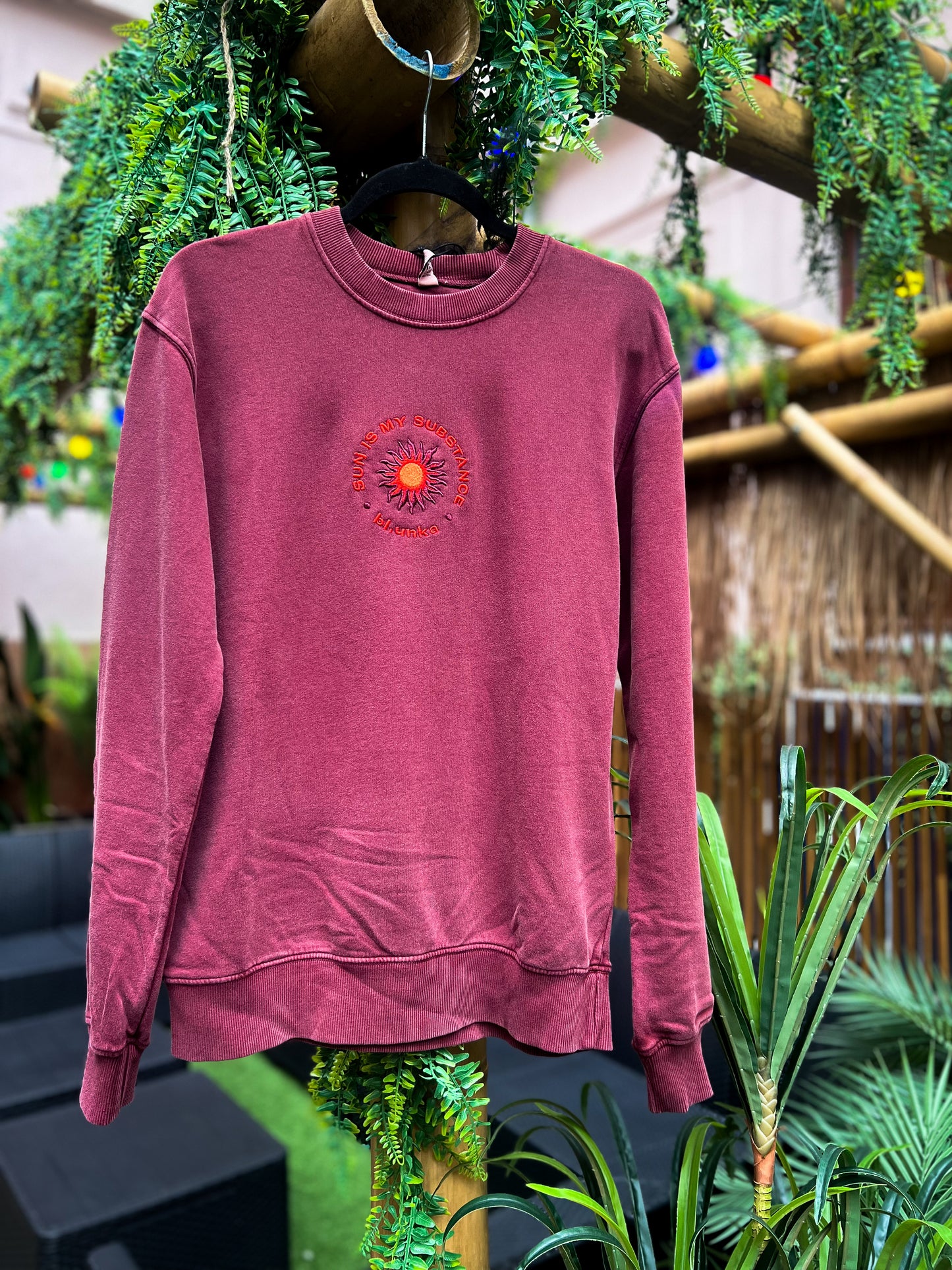 SUN IS MY SUBSTANCE unisex sweat /dusty red/