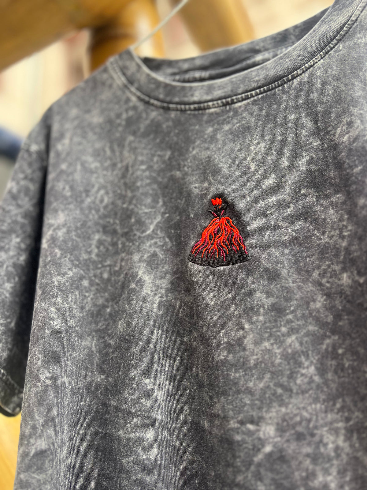 VOLCANO unisex tee /ash/