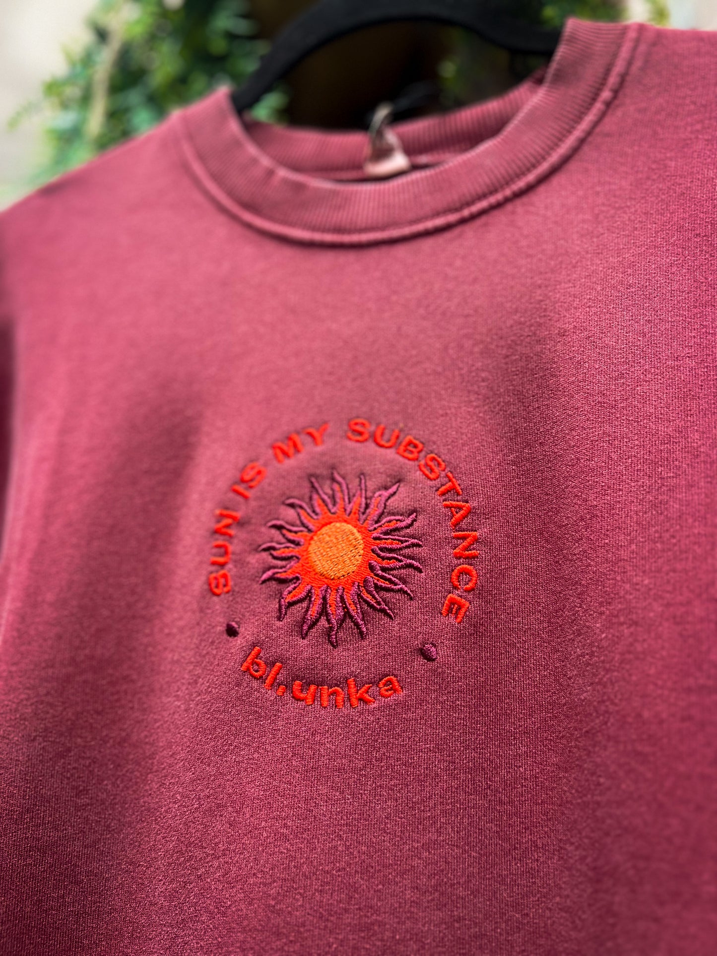 SUN IS MY SUBSTANCE unisex sweat /dusty red/
