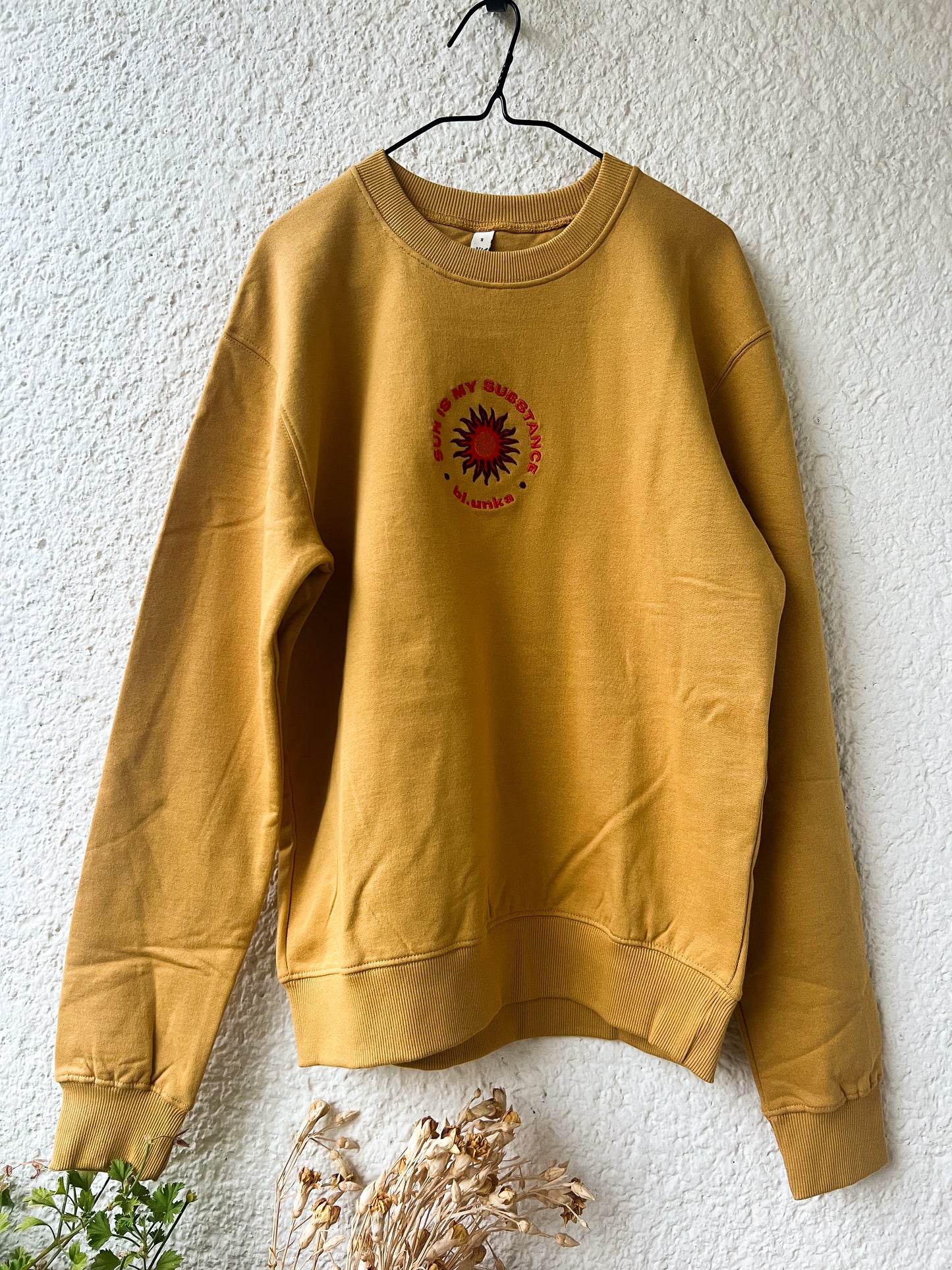 SUN IS MY SUBSTANCE unisex sweat /mustard/